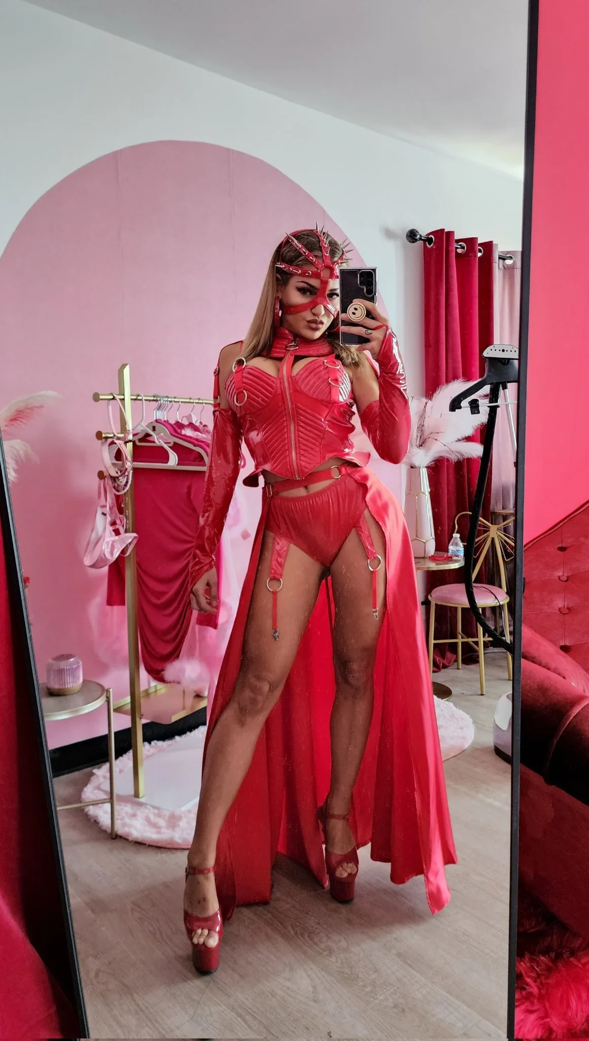 Esmeralda - Escort Paris